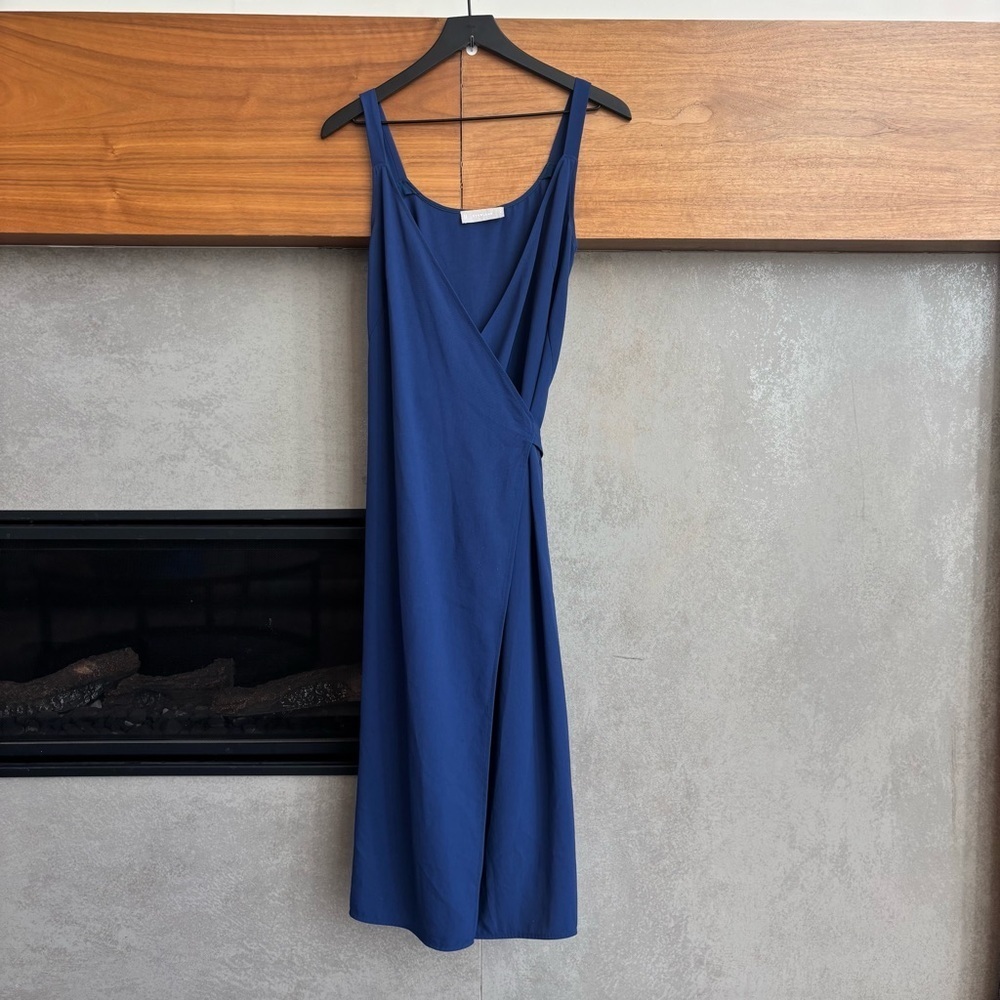 Everlane Japanese GoWeave Tank Wrap Midi Dress, Size 4 - Picture 4 of 14